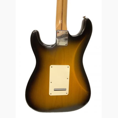 FENDER USA (フェンダーＵＳＡ) エレキギター 本体のみ カスタムショップ製PU（型番不明） Highway One Stratocaster ストラトキャスター 動作確認済み 2006年製 Z6117064