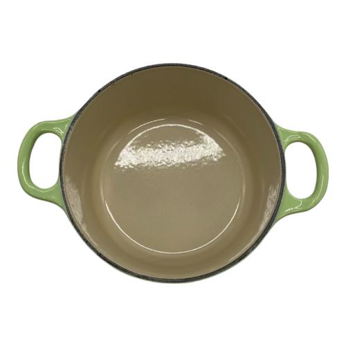 LE CREUSET (ルクルーゼ) 両手鍋 16㎝ 黄緑
