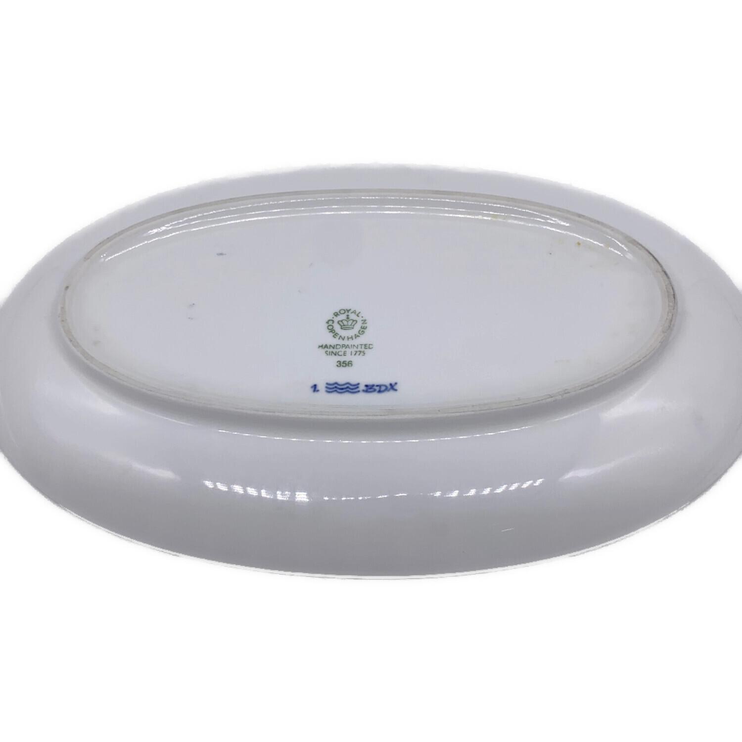 【値下げ】ロイヤルコペンハーゲン・ブルーフルーテッド プレイン オーバルプラター ROYAL COPENHAGEN (ロイヤル・コペンハーゲン) オーバルプレート