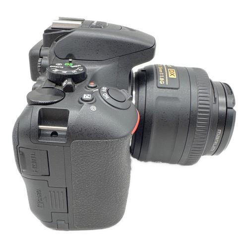 Nikon (ニコン) デジタル一眼レフカメラ D5500