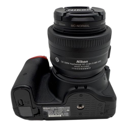Nikon (ニコン) デジタル一眼レフカメラ D5500