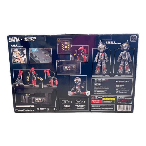 鉄腕アトム (テツワンアトム) フィギュア 豪華版 ノンスケール PVC&ABS製 組み立て式プラスチックモデルキット RON MODEL 『鉄腕アトム』