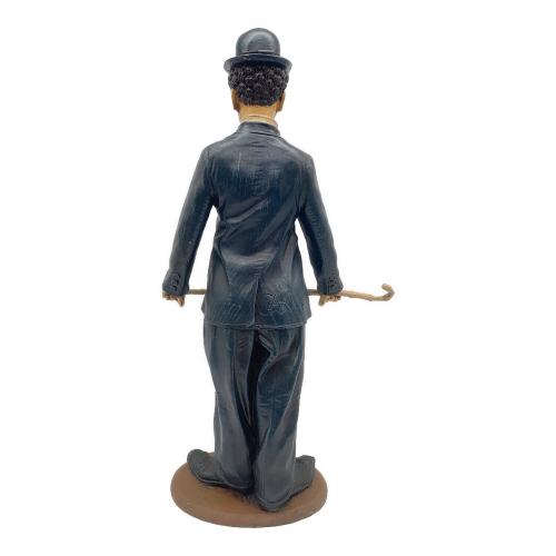 チャールズ・チャップリン 人形 置物｜トレファクONLINE