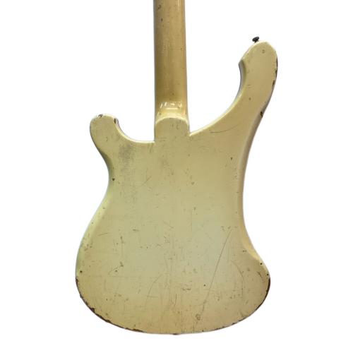 Rickenbacker (リッケンバッカー) 4001 Tuxedo 1978年製