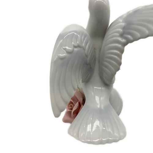 cosmos (コスモス) ハト 薔薇