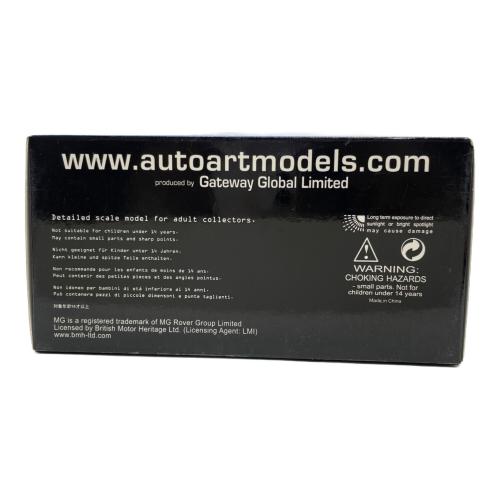 AUTOart (オートアート) MGB GT COUPE クーペ MK2 1969 モデルカー