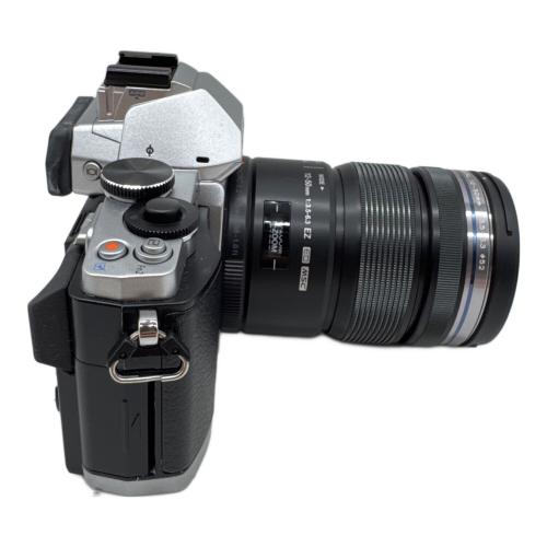 OLYMPUS (オリンパス) ミラーレス一眼カメラ E-M5