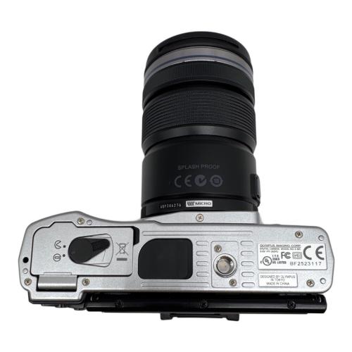 OLYMPUS (オリンパス) ミラーレス一眼カメラ E-M5