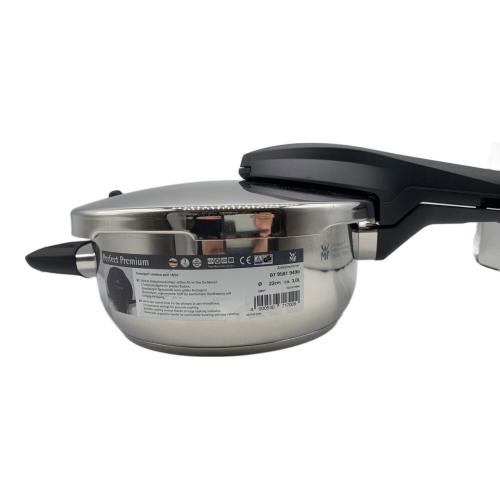 WMF (ヴェーエムエフ) 圧力鍋 PerfectPremium 3.01