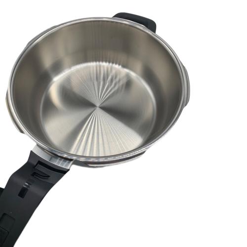 WMF (ヴェーエムエフ) 圧力鍋 PerfectPremium 3.01