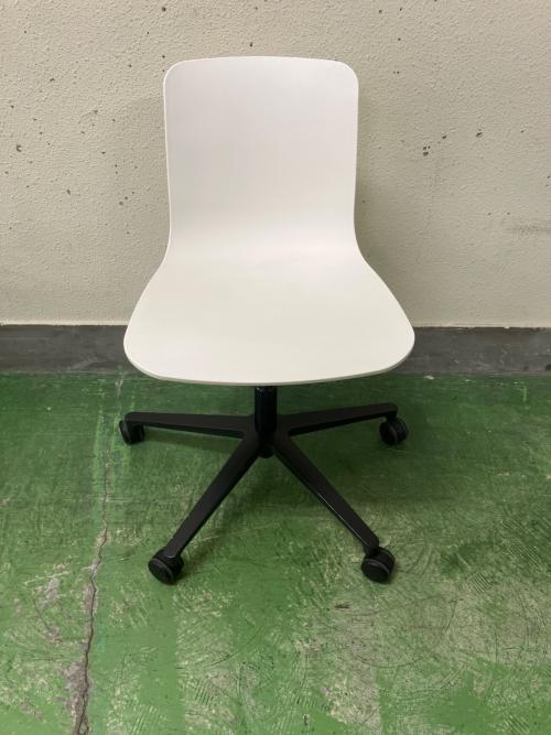 Vitra (ヴィトラ) ワークチェアー ホワイト×ブラック HAL RE Studio