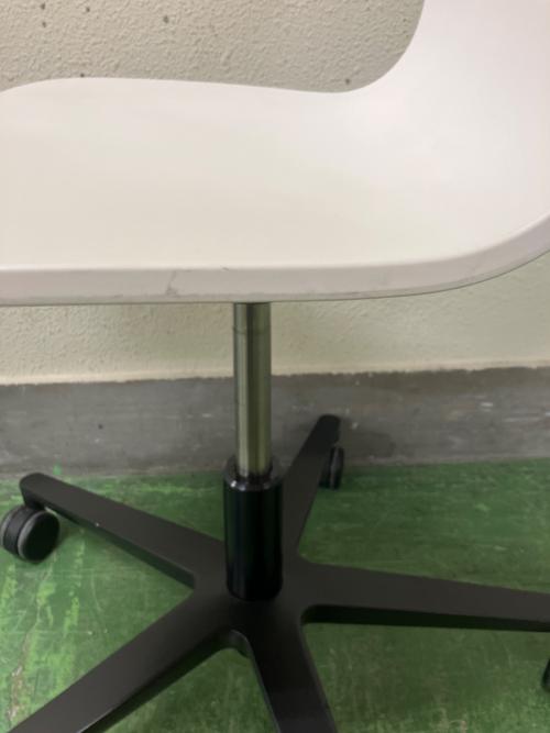 Vitra (ヴィトラ) ワークチェアー ホワイト×ブラック HAL RE Studio