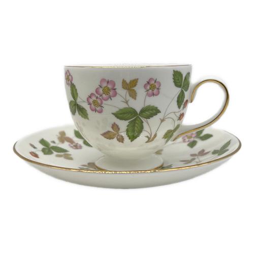 Wedgwood (ウェッジウッド) カップ&ソーサー 黒壺 イングランド製 ワイルドストロベリー 5Pセット
