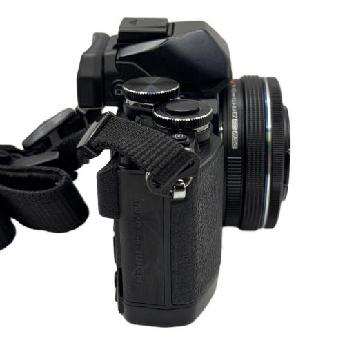 OLYMPUS (オリンパス) ミラーレス一眼カメラ OM-D E-M10  レンズ付