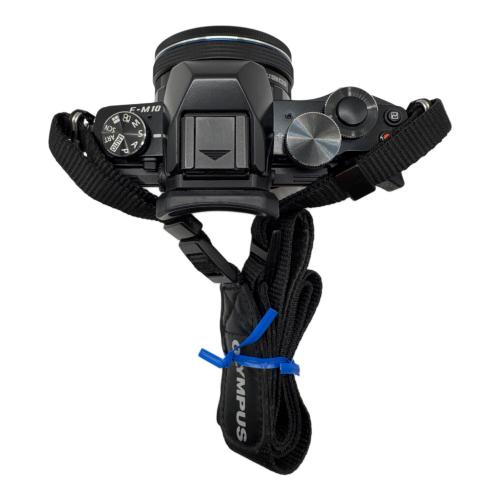 OLYMPUS (オリンパス) ミラーレス一眼カメラ OM-D E-M10  レンズ付
