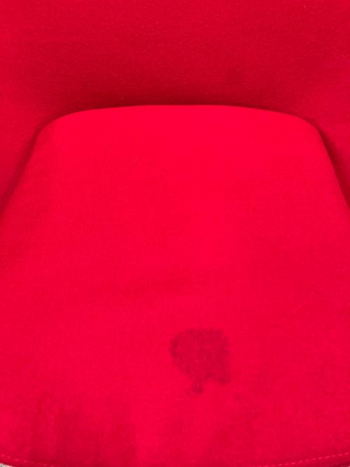 エッグチェア レッド リプロダクト品