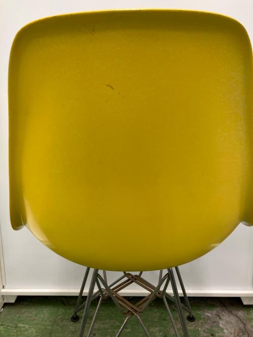 Herman Miller (ハーマンミラー) シェルチェア イエロー Side Shell