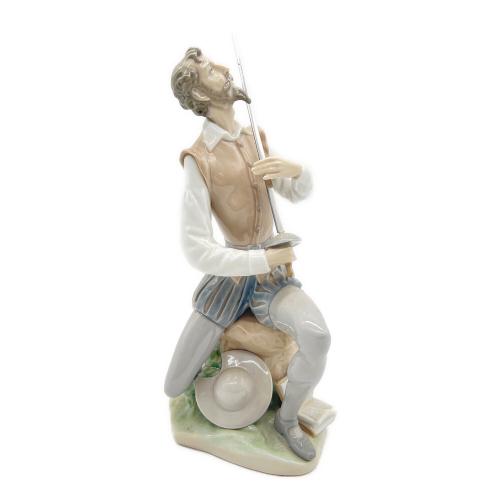 LLADRO (リヤドロ) フィギュリン 朗読するドン・キホーテ 5537