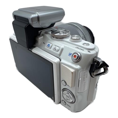 OLYMPUS (オリンパス) デジタルカメラ E-PL6 ダブルズームキット
