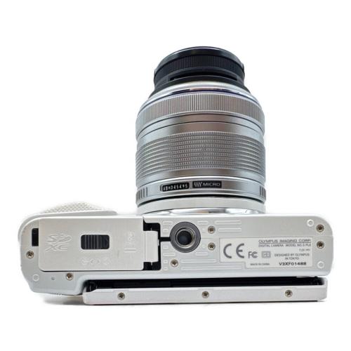 OLYMPUS (オリンパス) デジタルカメラ E-PL6 ダブルズームキット