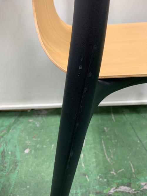 Vitra (ヴィトラ) Belleville Chair ベージュ 44029200