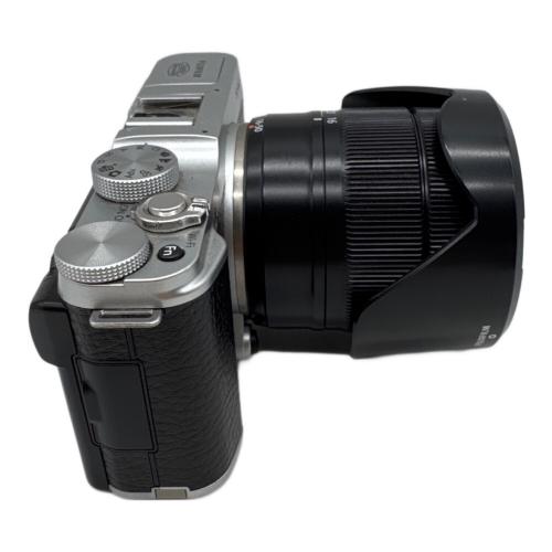 FUJIFILM (フジフィルム) ミラーレス一眼カメラ X-A1