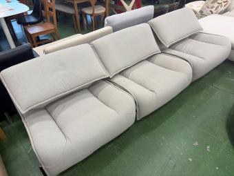 CASSINA (カッシーナ) 3人掛けソファー 幅:約260㎝ ライトグレー Veranda（廃盤品）