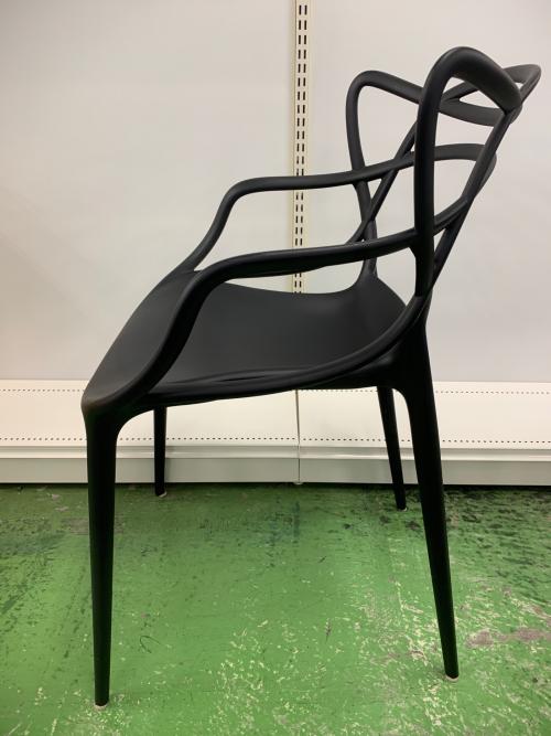 Kartell (カルテル) MASTERSダイニングチェアー ブラック