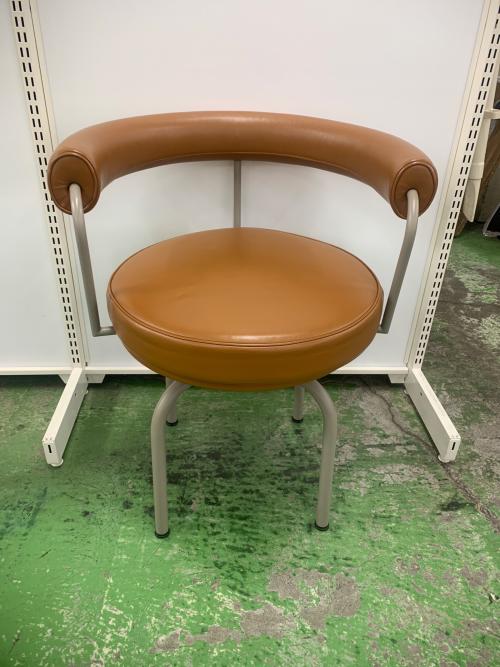 CASSINA (カッシーナ) ダイニングチェアー ブラウン LC7