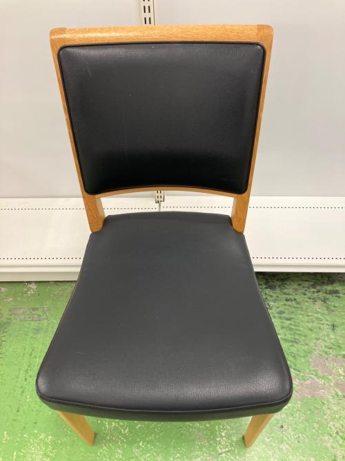 karimoku (カリモク)Chitano ダイニングチェアー ブラック×ナチュラル