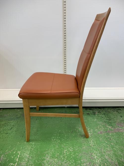 karimoku (カリモク)DIRETTORE ダイニングチェアー オレンジ×ナチュラル