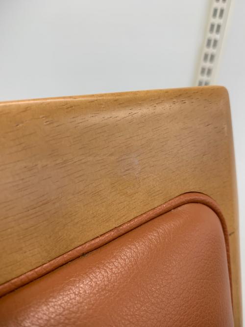 karimoku (カリモク)DIRETTORE ダイニングチェアー オレンジ×ナチュラル