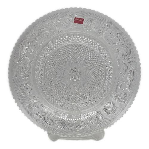 Baccarat (バカラ) プレート アラベスク