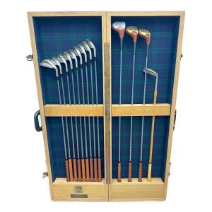 QUEEN ELIZABETH 2（クイーンエリザベス）鑑賞用ゴルフクラブセット CAST FROM THE PROPELLER BLADE OF LIMITED EDITION