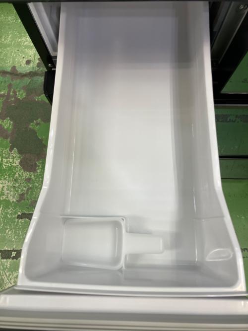 HITACHI (ヒタチ) 6ドア冷蔵庫 R-HXCC62T 2023年製  冷凍室トレー1枚破損有 617L