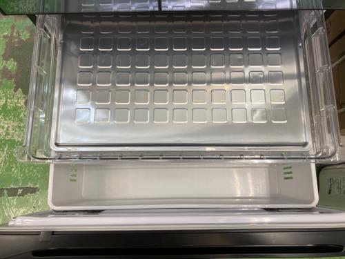 HITACHI (ヒタチ) 6ドア冷蔵庫 R-HXCC62T 2023年製  冷凍室トレー1枚破損有 617L