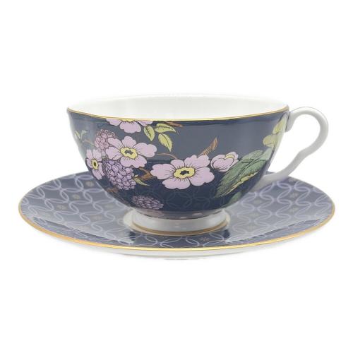 Wedgwood (ウェッジウッド) カップ&ソーサー ブラックベリー