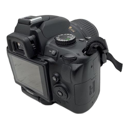 Nikon (ニコン) 一眼レフカメラ D5000　AF-S DX NIKKOR 18-55mm f/3.5-5.6G VR　レンズ付