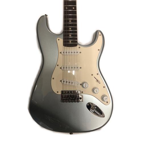 Squier by FENDER (スクワイア) Affinity Stratocaster Ice Blue Metaric