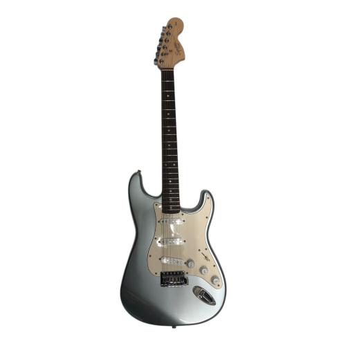 Squier by FENDER (スクワイア) Affinity Stratocaster Ice Blue Metaric