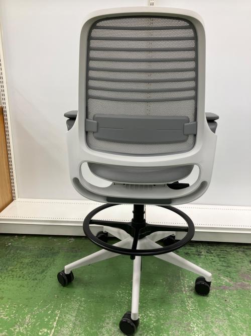 Steelcase (スチールケース) スツールチェア 5310018230 グレー×ホワイト