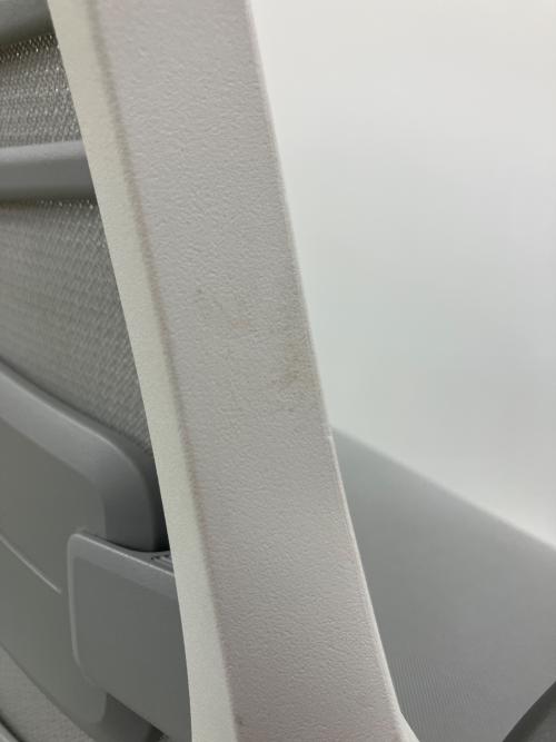 Steelcase (スチールケース) スツールチェア 5310018230 グレー×ホワイト