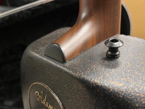 OVATION Super Adamas 1687-2