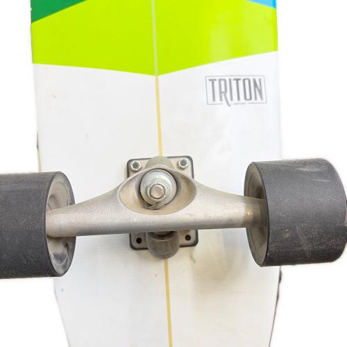 TRITON スケートボード