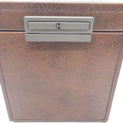 wolf (スニーカーウルフ) ワインディングマシーン BREITLING