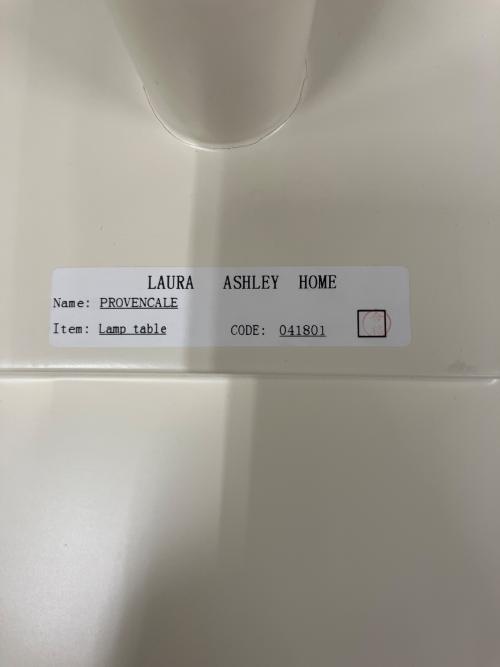 LAURA ASHLEY (ローラ アシュレイ) サイドテーブル  アイボリー