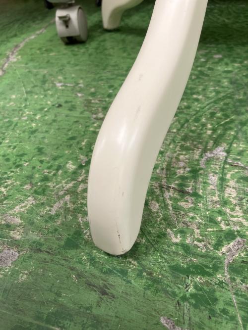 LAURA ASHLEY (ローラ アシュレイ) サイドテーブル  アイボリー