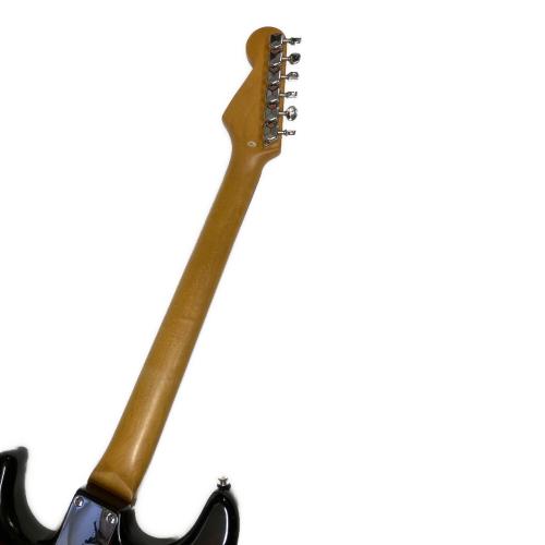 Squier by FENDER (スクワイヤー バイ フェンダー) ストラトキャスター