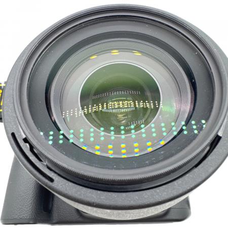 Nikon (ニコン) デジタル一眼レフカメラ D90 AF-S DX NIKKOR 18-105mm