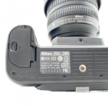Nikon (ニコン) デジタル一眼レフカメラ D90 AF-S DX NIKKOR 18-105mm